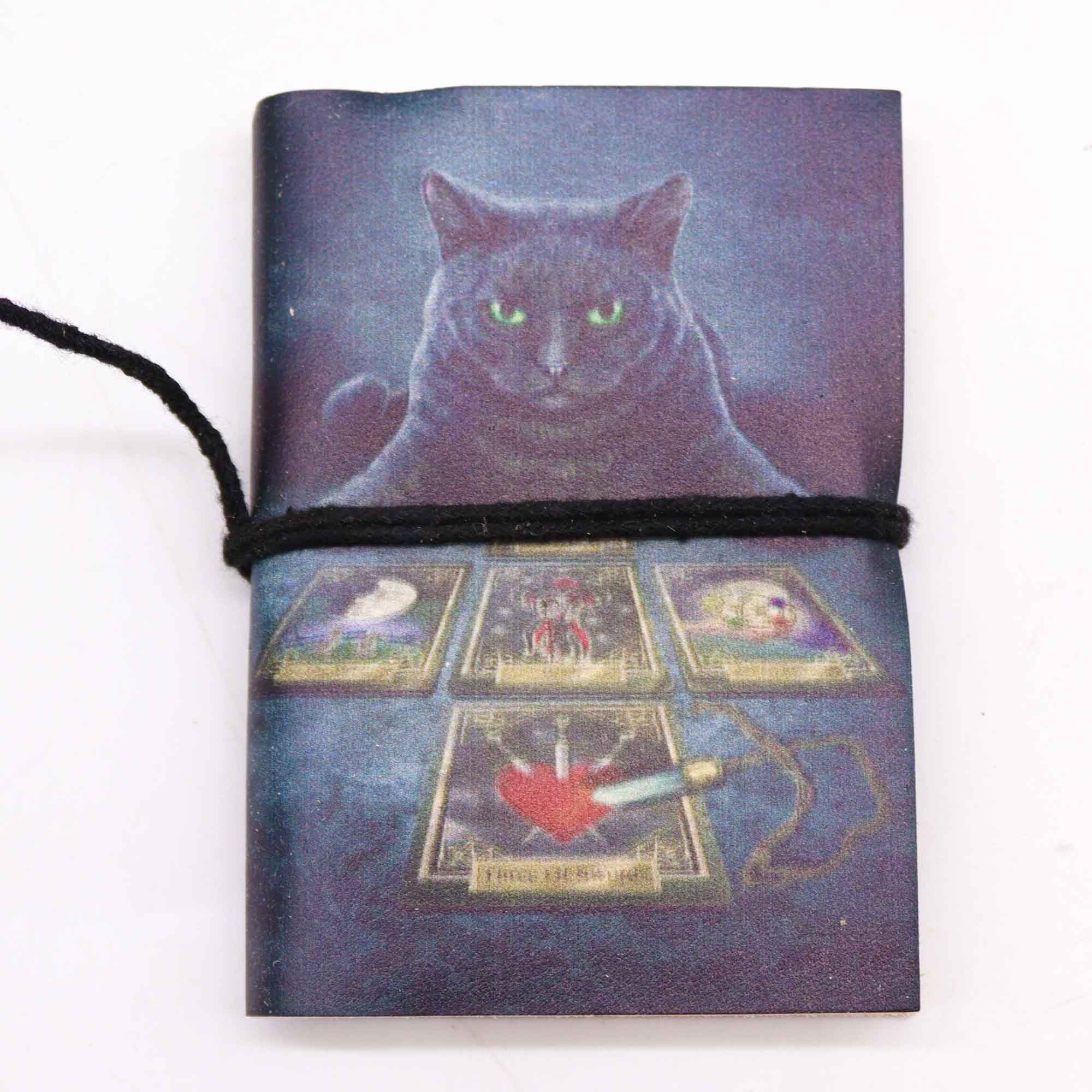 Zápisník gotický 06 Čierna mačka a tarot