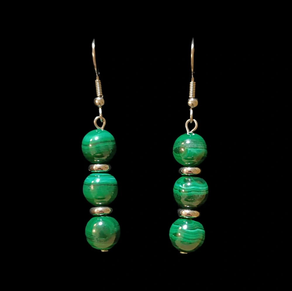 VM Náušnice 3x8mm Malachit